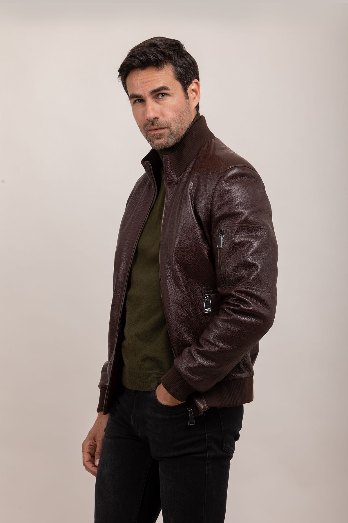 Picture of Men's coffee leather jacket