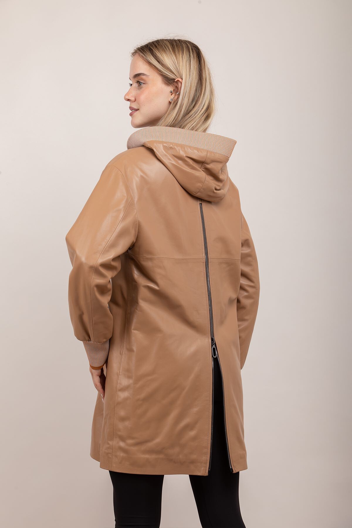 Picture of The best of the female air leather coat
