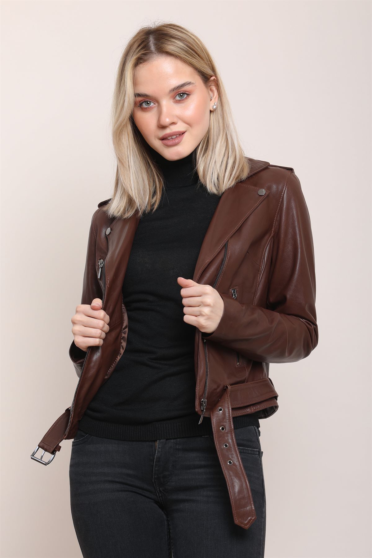 Picture of BestDeri Women's Cay Leather Jacket