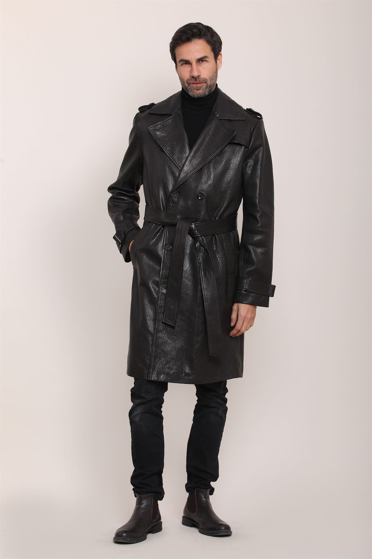 Picture of The best men's black leather coat