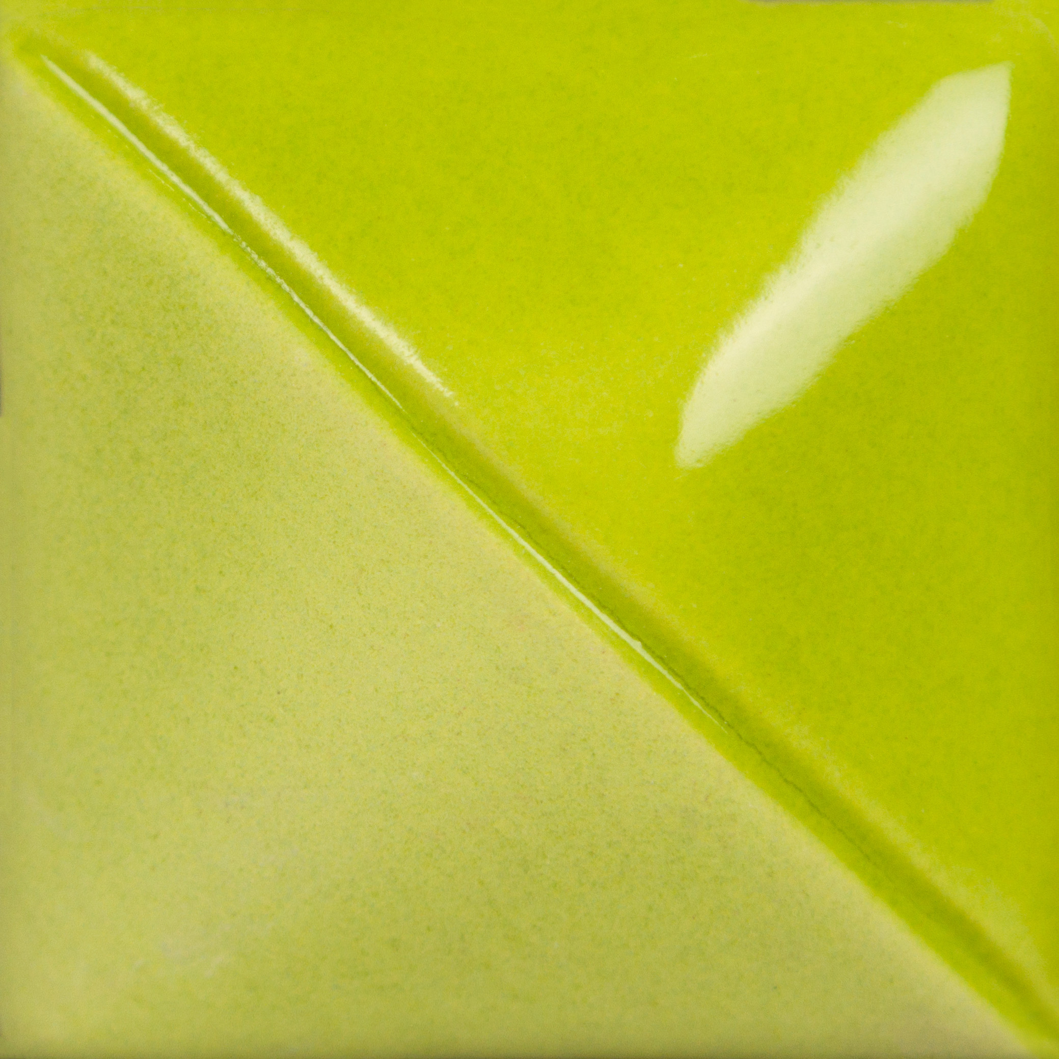 Picture of Mayco UG-231 Lime Green Underglaze Paint