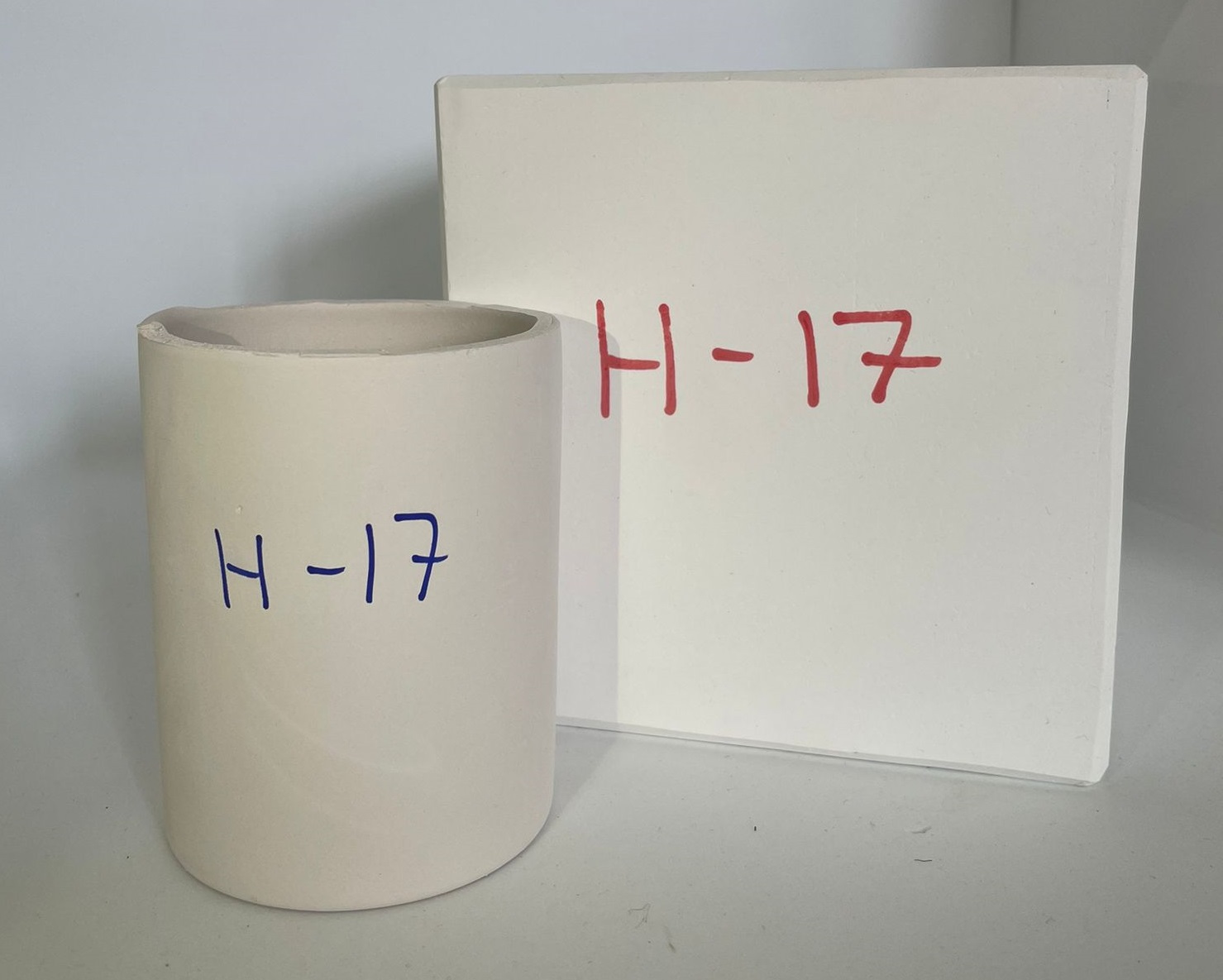 Picture of H 17 PLAIN CUP MOLD