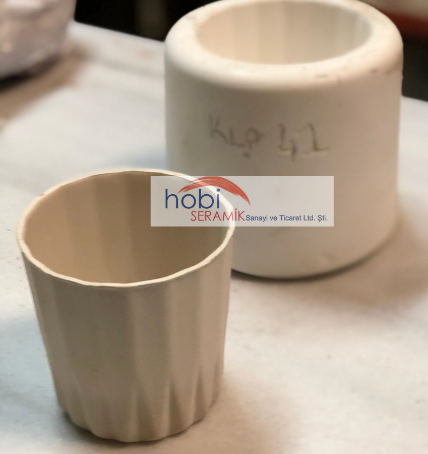 Picture of BKP17 STRIPED CUP MOLD