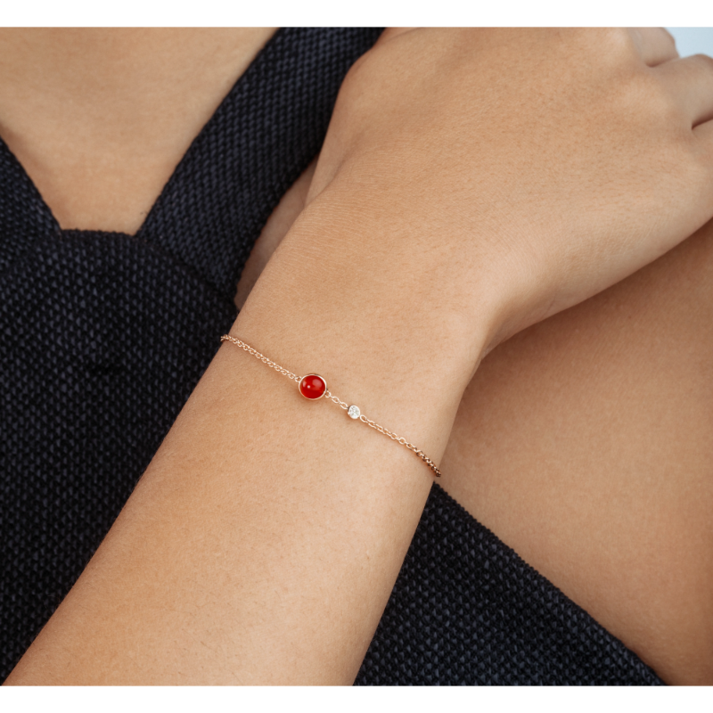Picture of PIAGET Possession Red Chalcedony Chain Bracelet