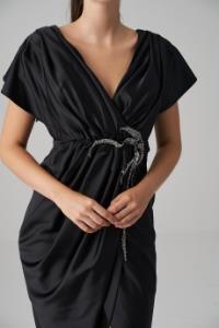 Resim Fran Siyah Saten Dökümlü Abiye Elbise
